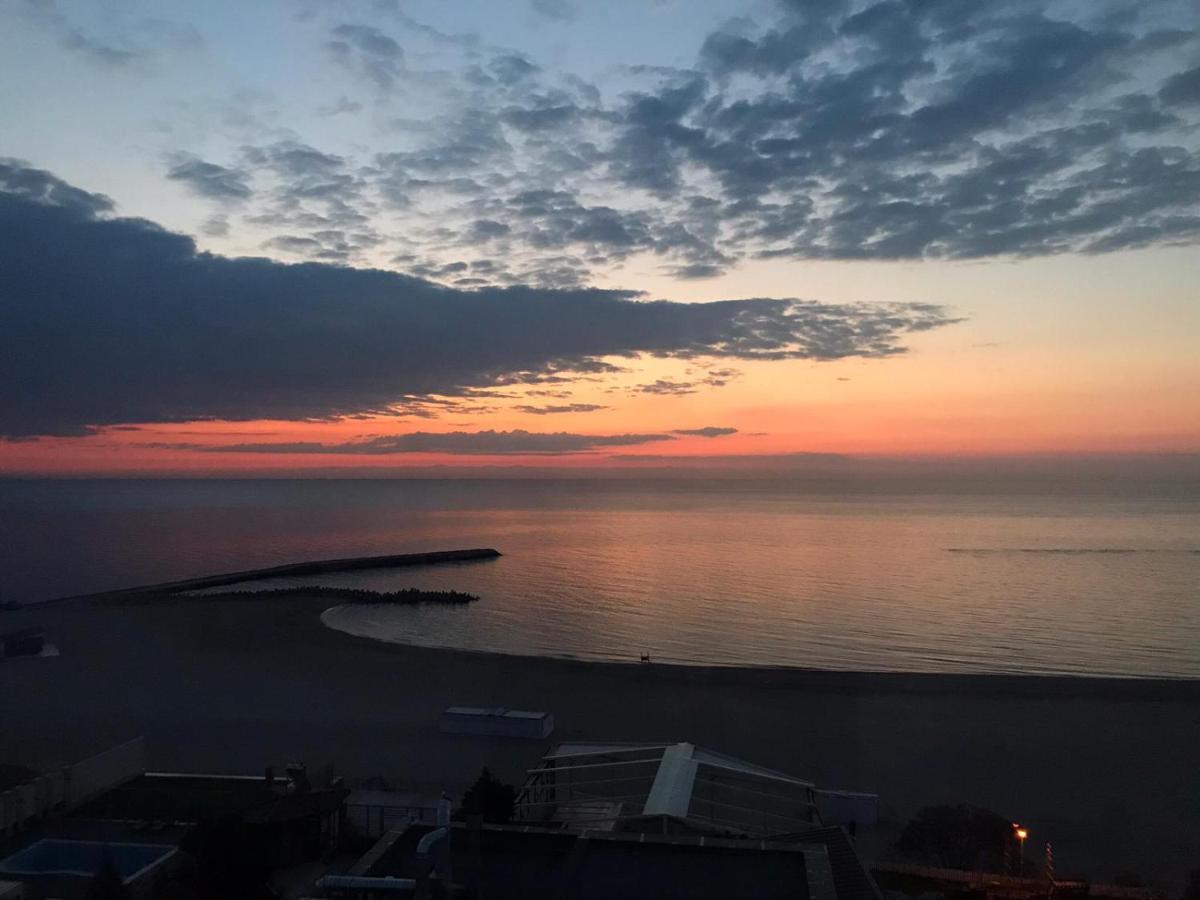 Faleza Nord Sea View Apartment Constanţa Buitenkant foto