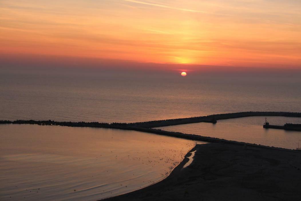 Faleza Nord Sea View Apartment Constanţa Buitenkant foto